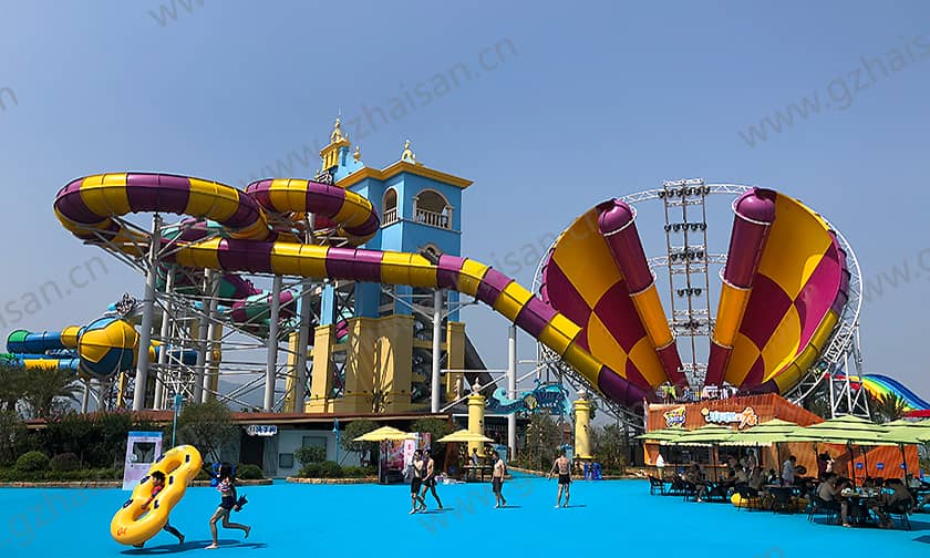 浙江宁波大目湾阿拉的海水上乐园超级龙卷风滑道 浙江宁波大目湾阿拉的海水上乐园超级龙卷风滑道