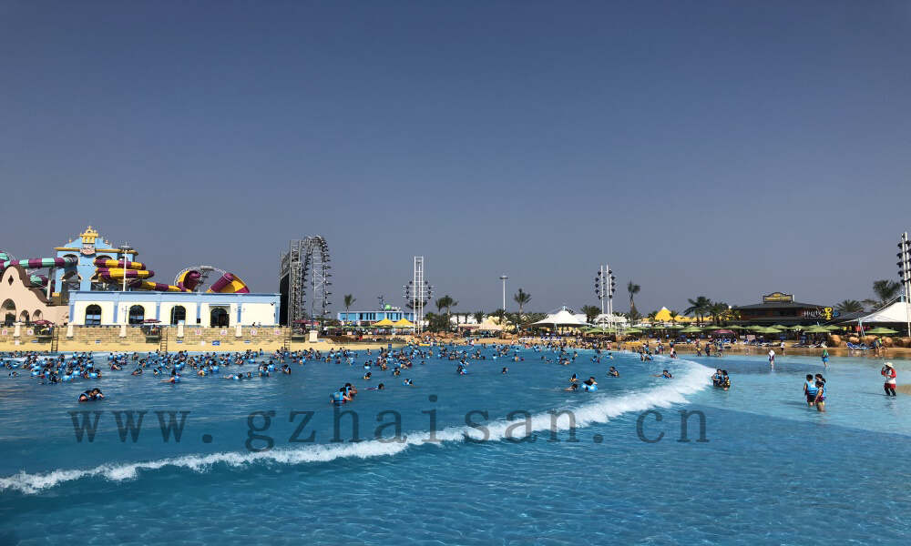 选择水上游乐设施厂家应关注哪些方面