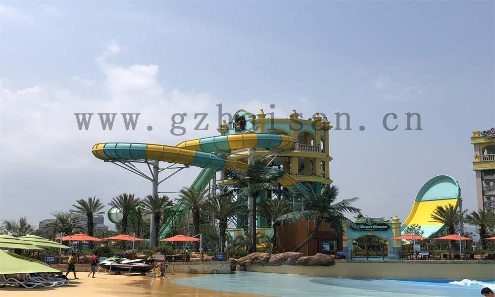 水上乐园的游客接待中心如何提供高效服务?