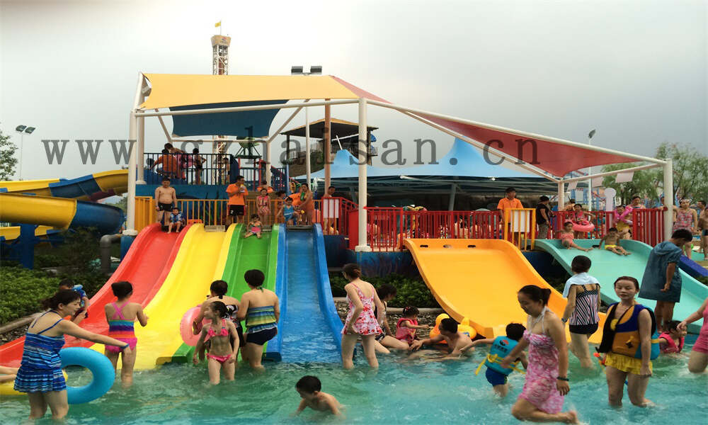 有哪些受欢迎的小型水上乐园设备?