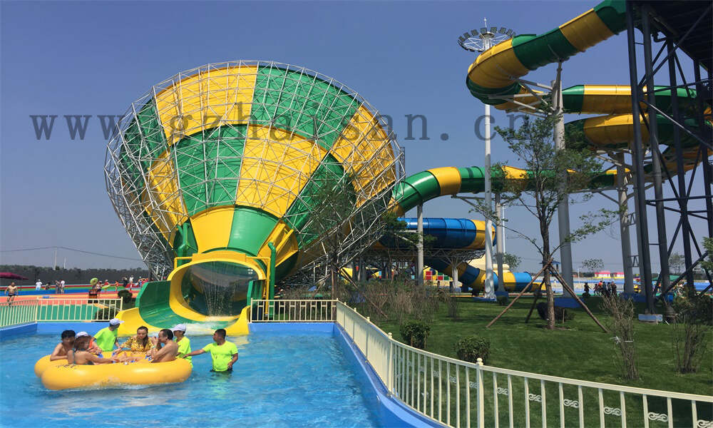 水上游乐设备厂家的定制能力如何?